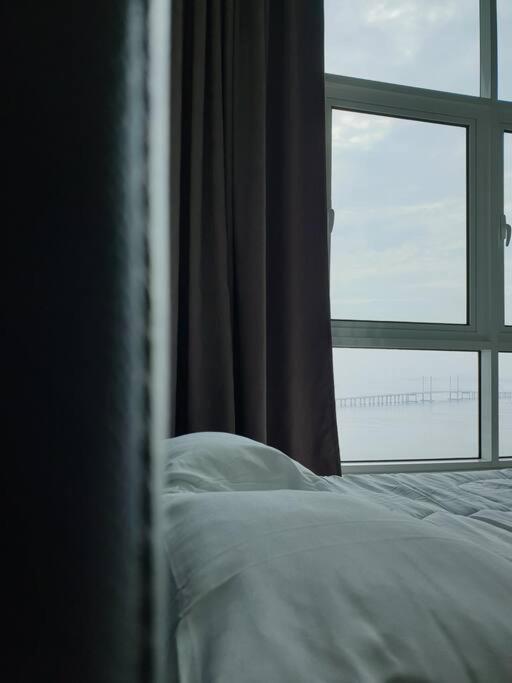 Direct Qbm & Ikea *Highfloor Sunrise Seaview Condo بيان ليباس المظهر الخارجي الصورة